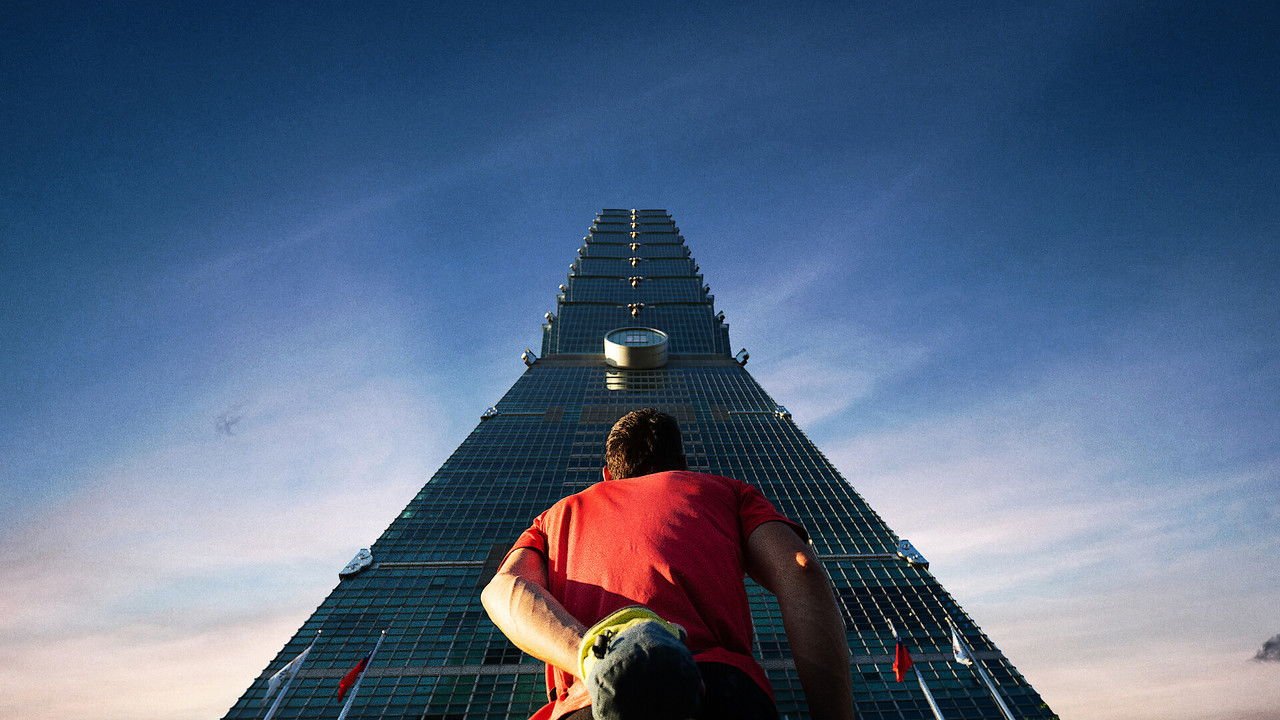 فيلم Skyscraper Live 2026